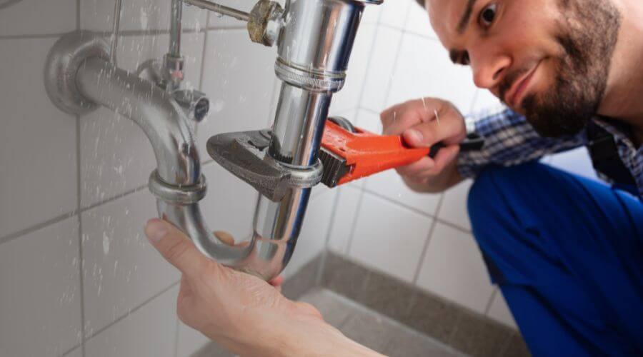 Professional same day plumber services in Van Horne, IA